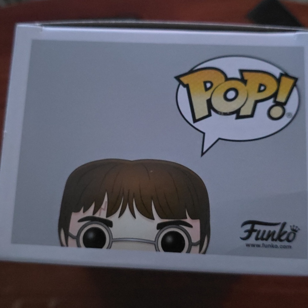 Funko Harry Potter Pop Vinyl Figure with Glasses and Scarf - Picture 5 of 6